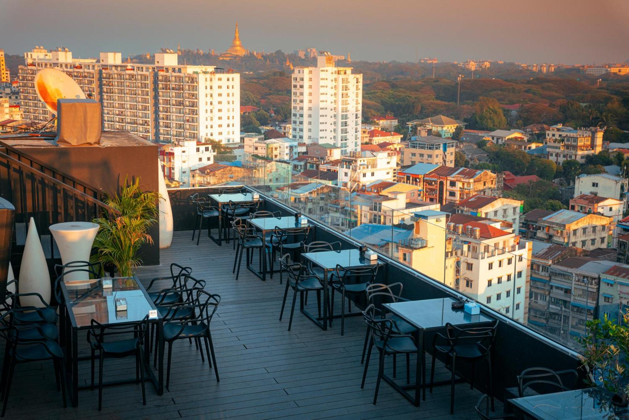 Hotel Sanchaung Yangon Exterior photo